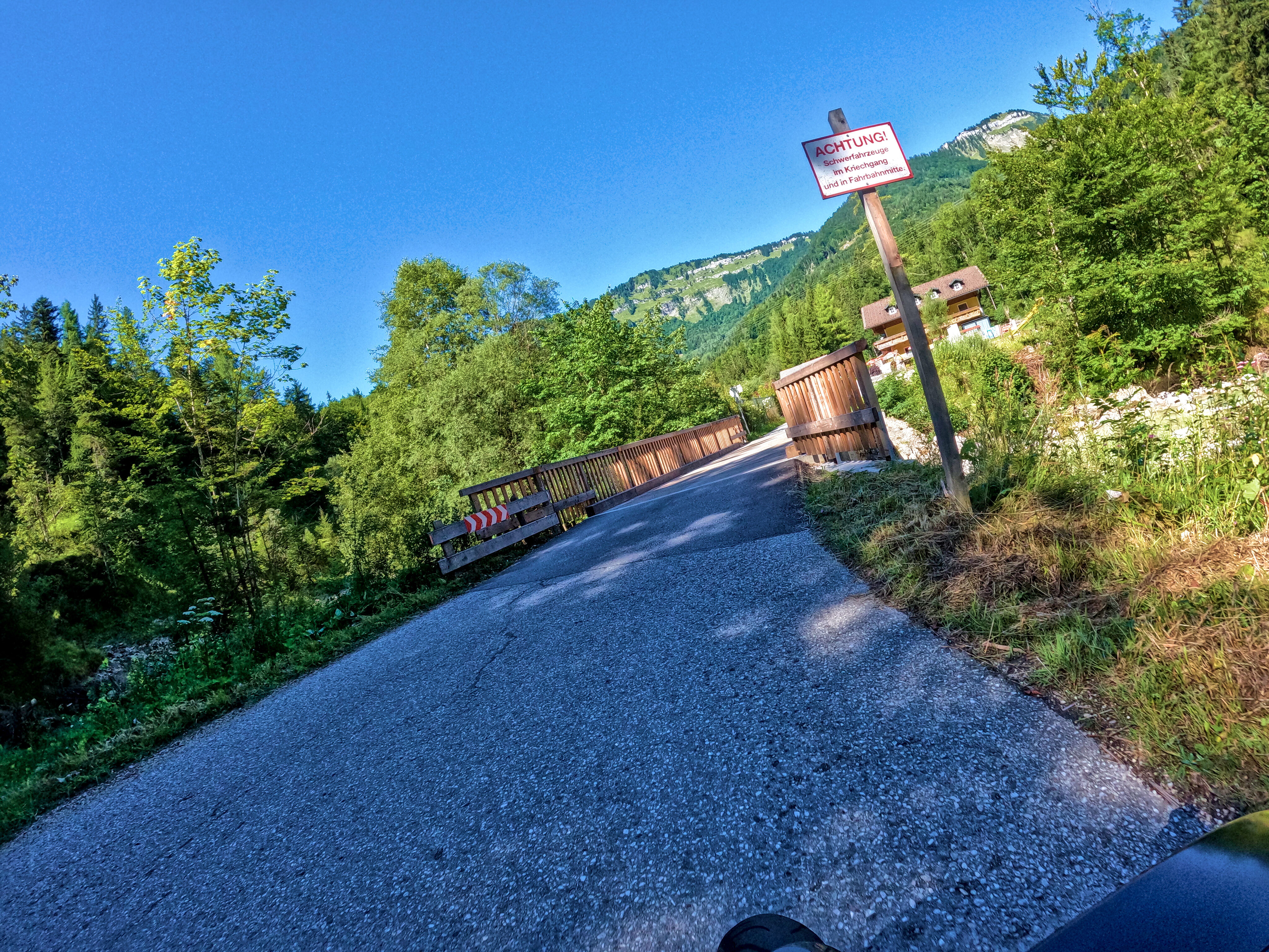 Kriechgang in der Fahrbahmitte für die Bolt und mich: nicht notwendig