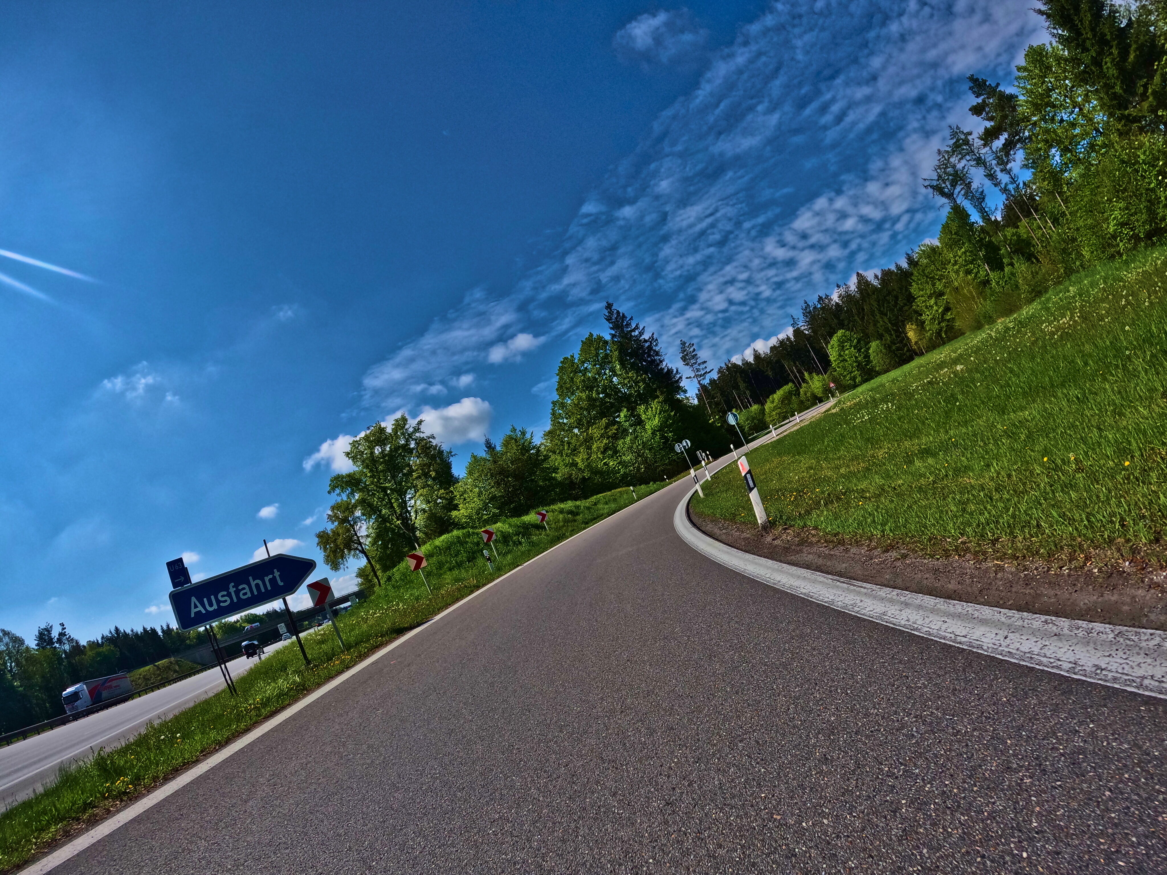 … über die Autobahn