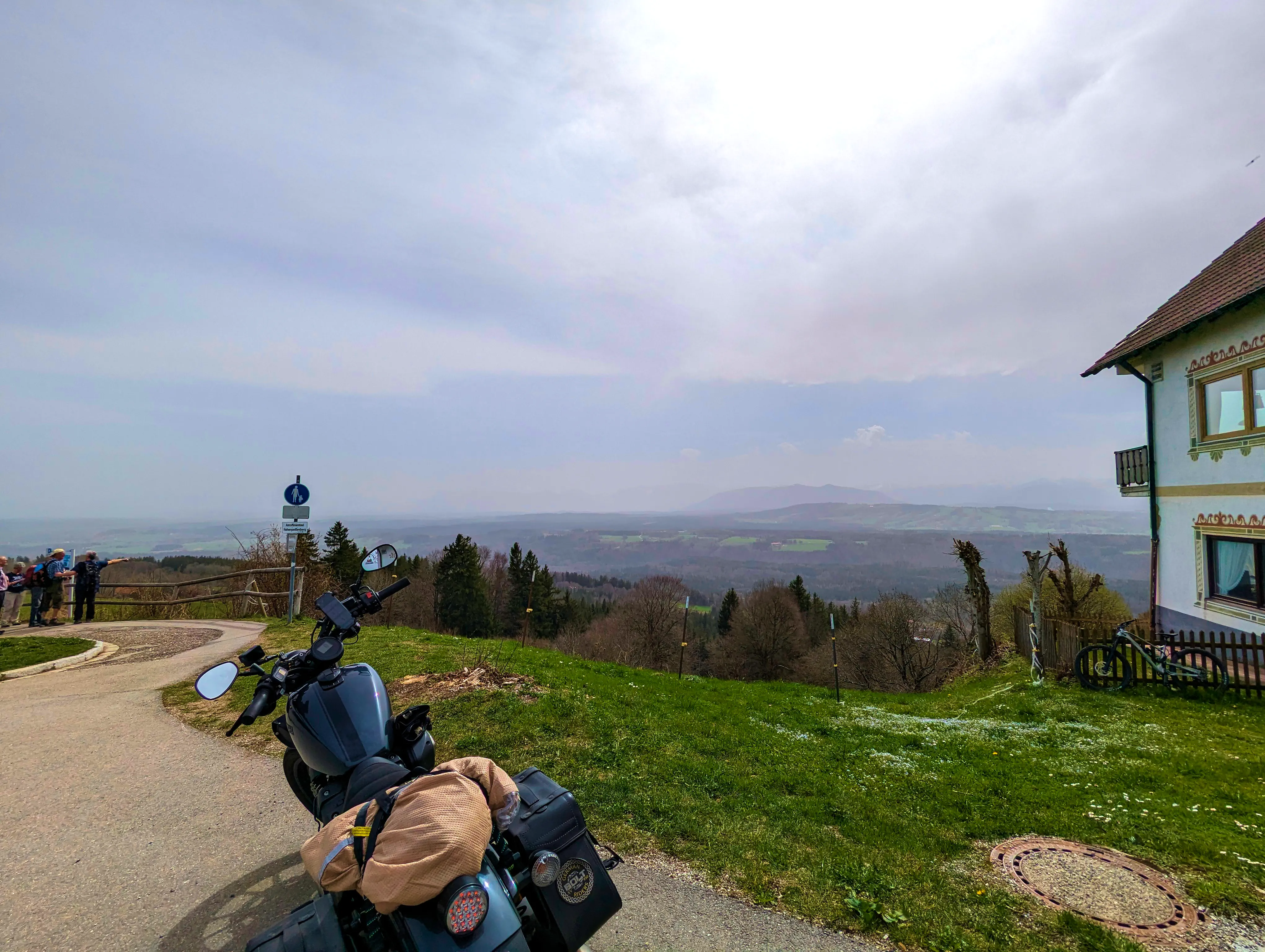 … auch keine Fernsicht.