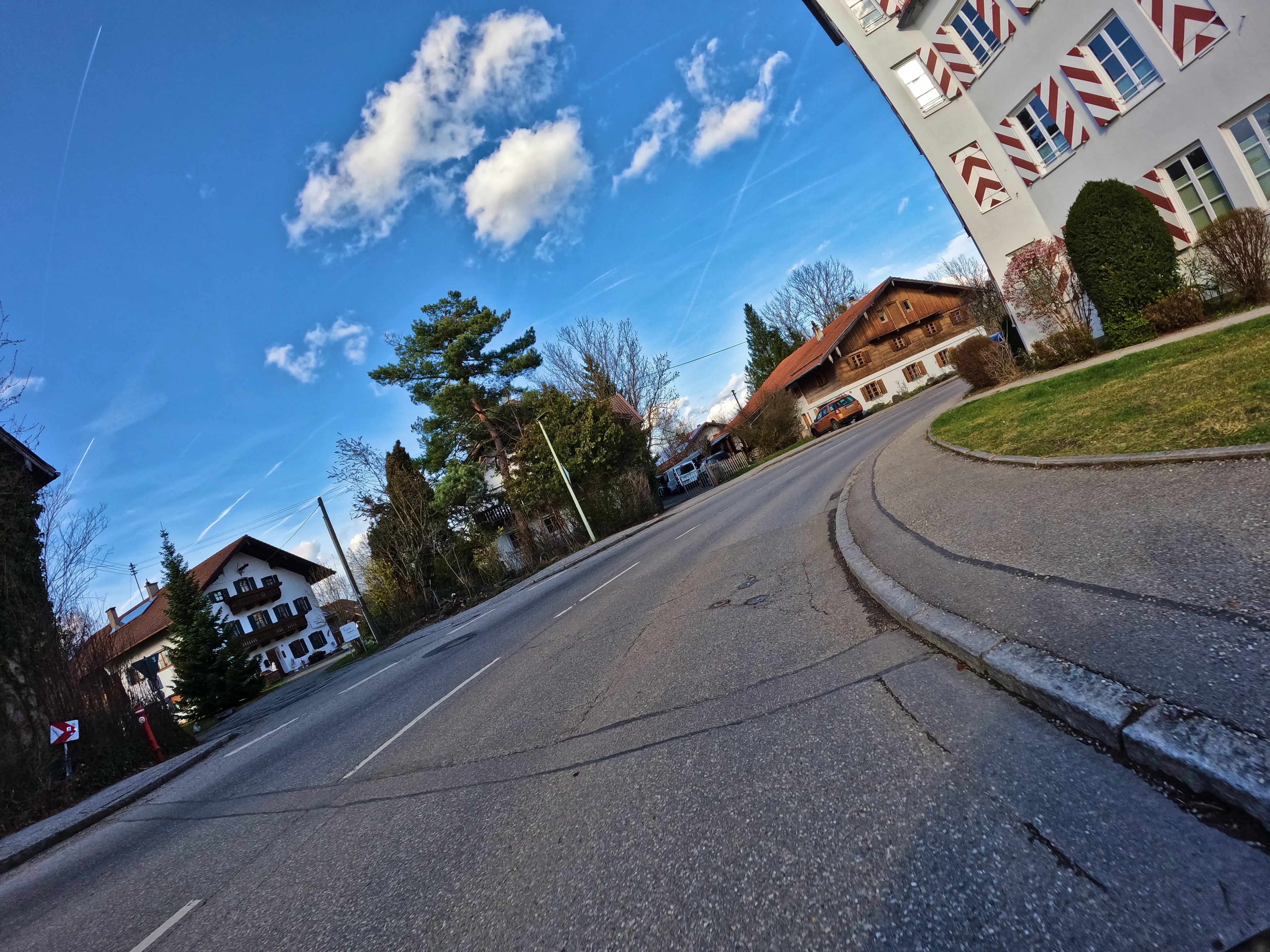 … durch Dörfer und …