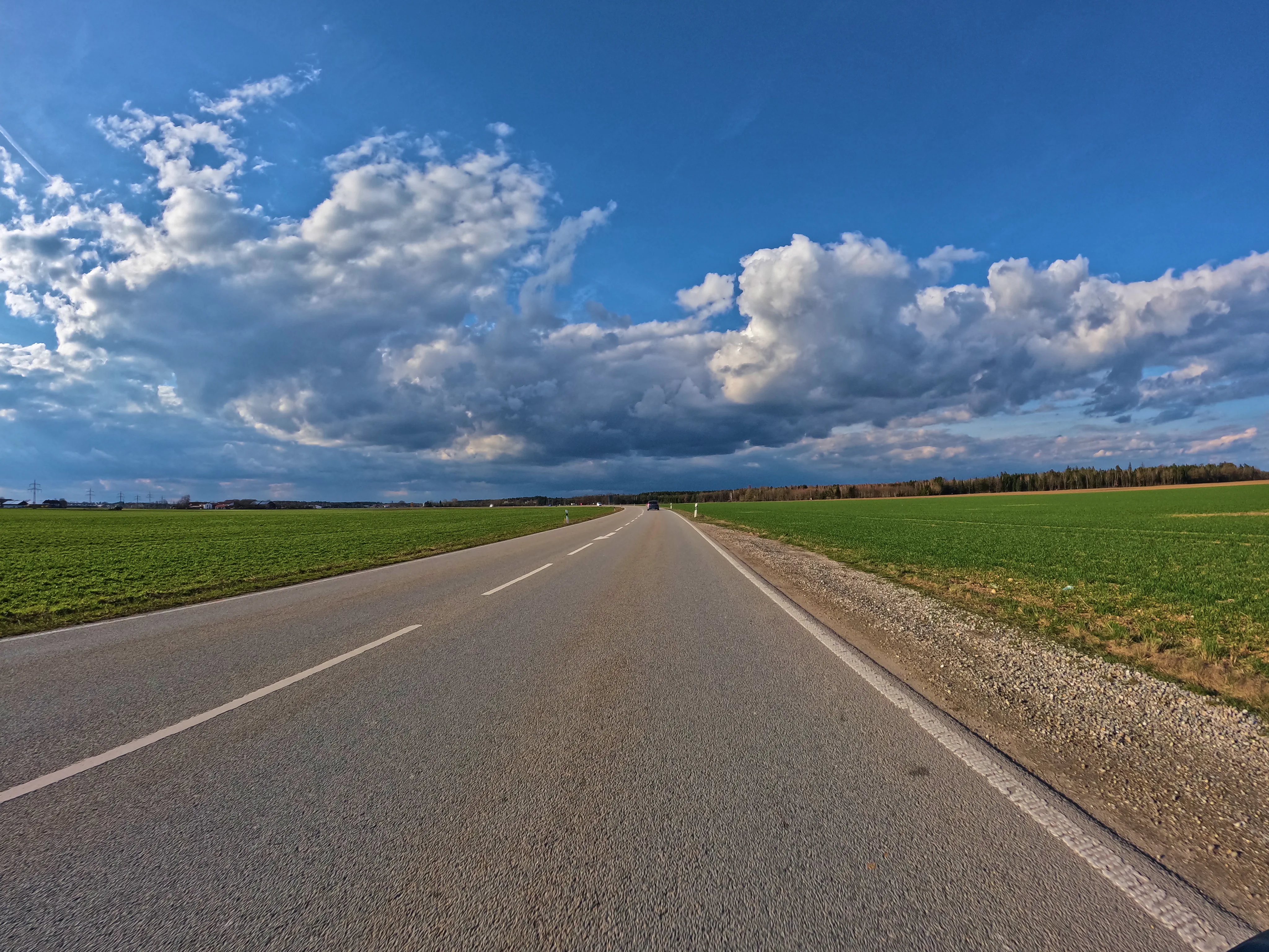 Ziemlich dunkel in Fahrtrichtung