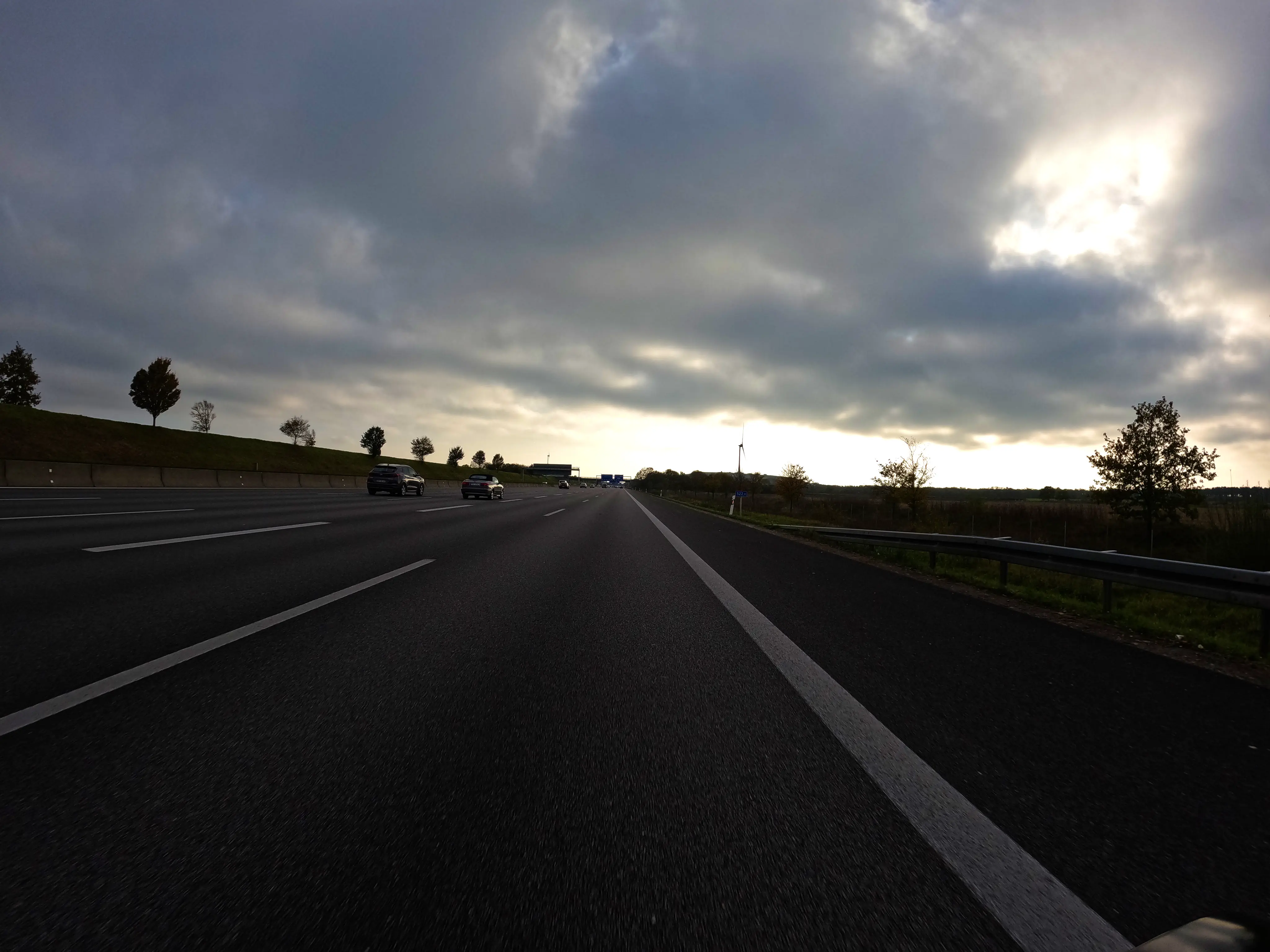 Kaum auf der Autobahn …