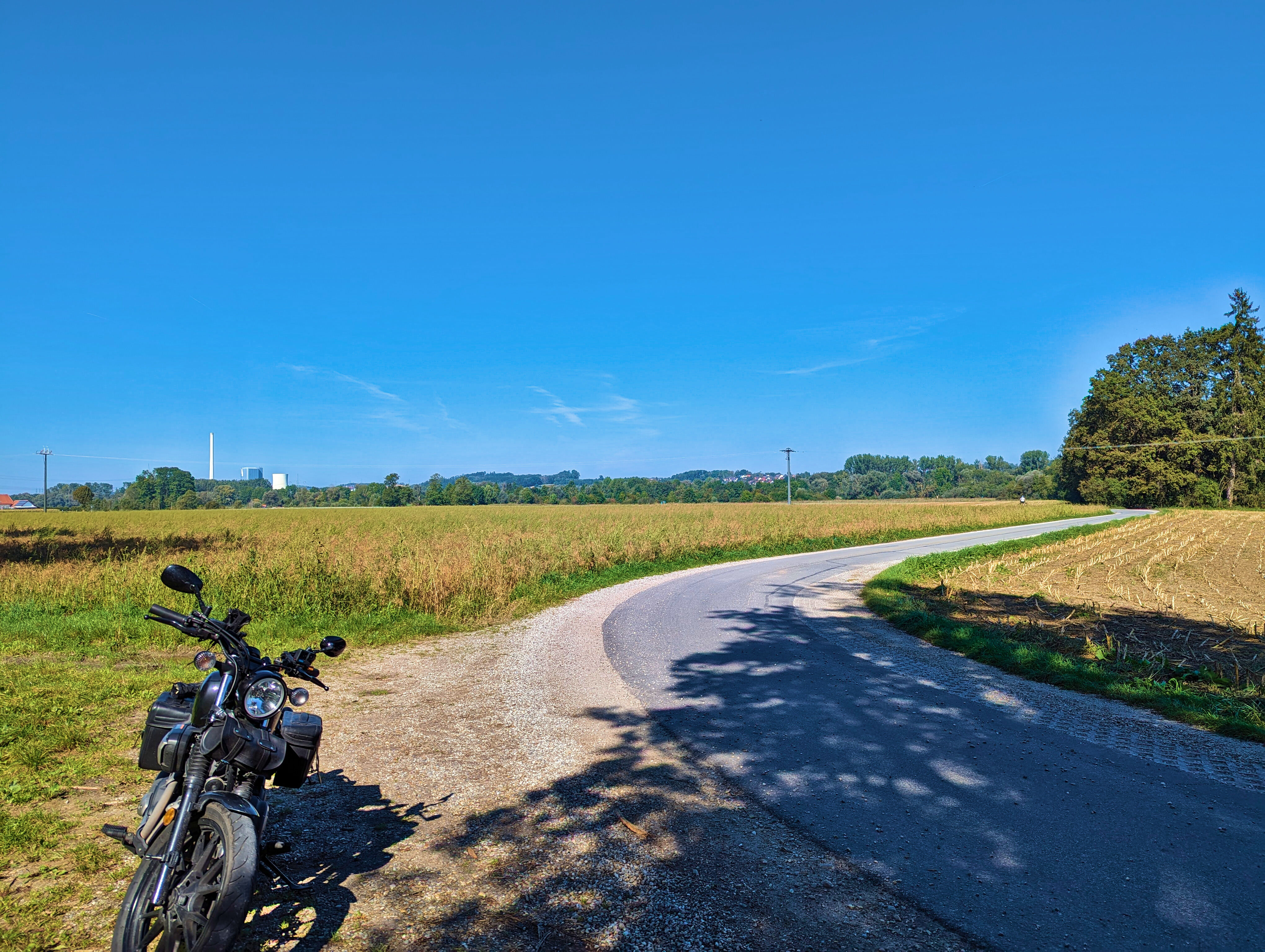 … parallel zur Amper.