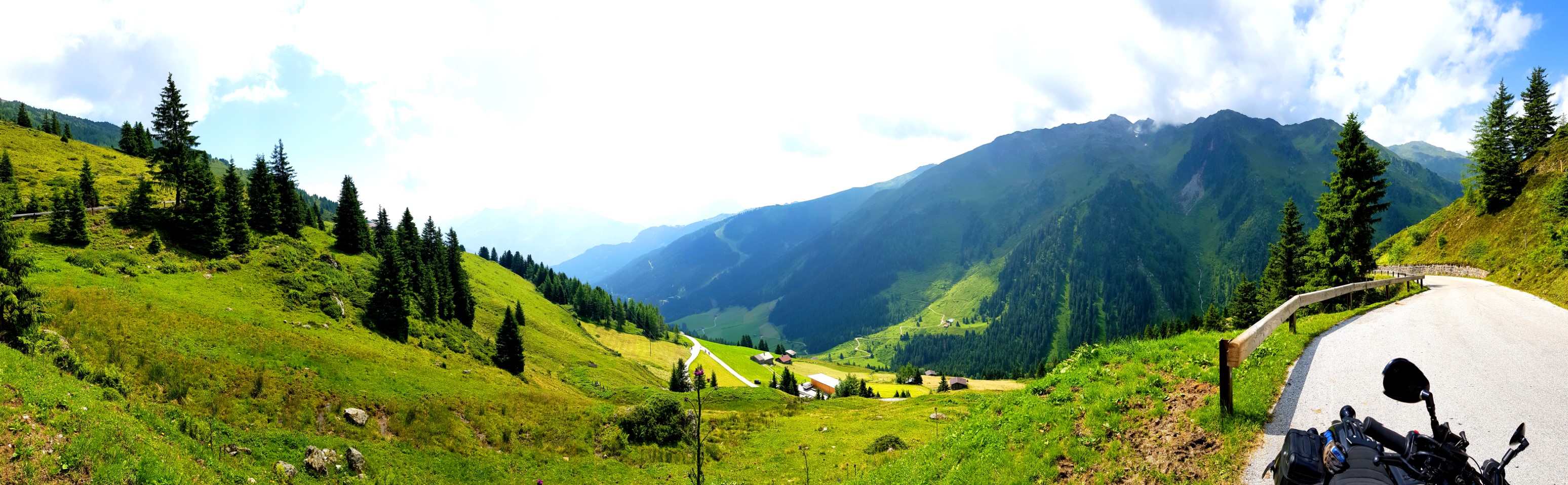 Blick von der Zillertaler Höhenstraße