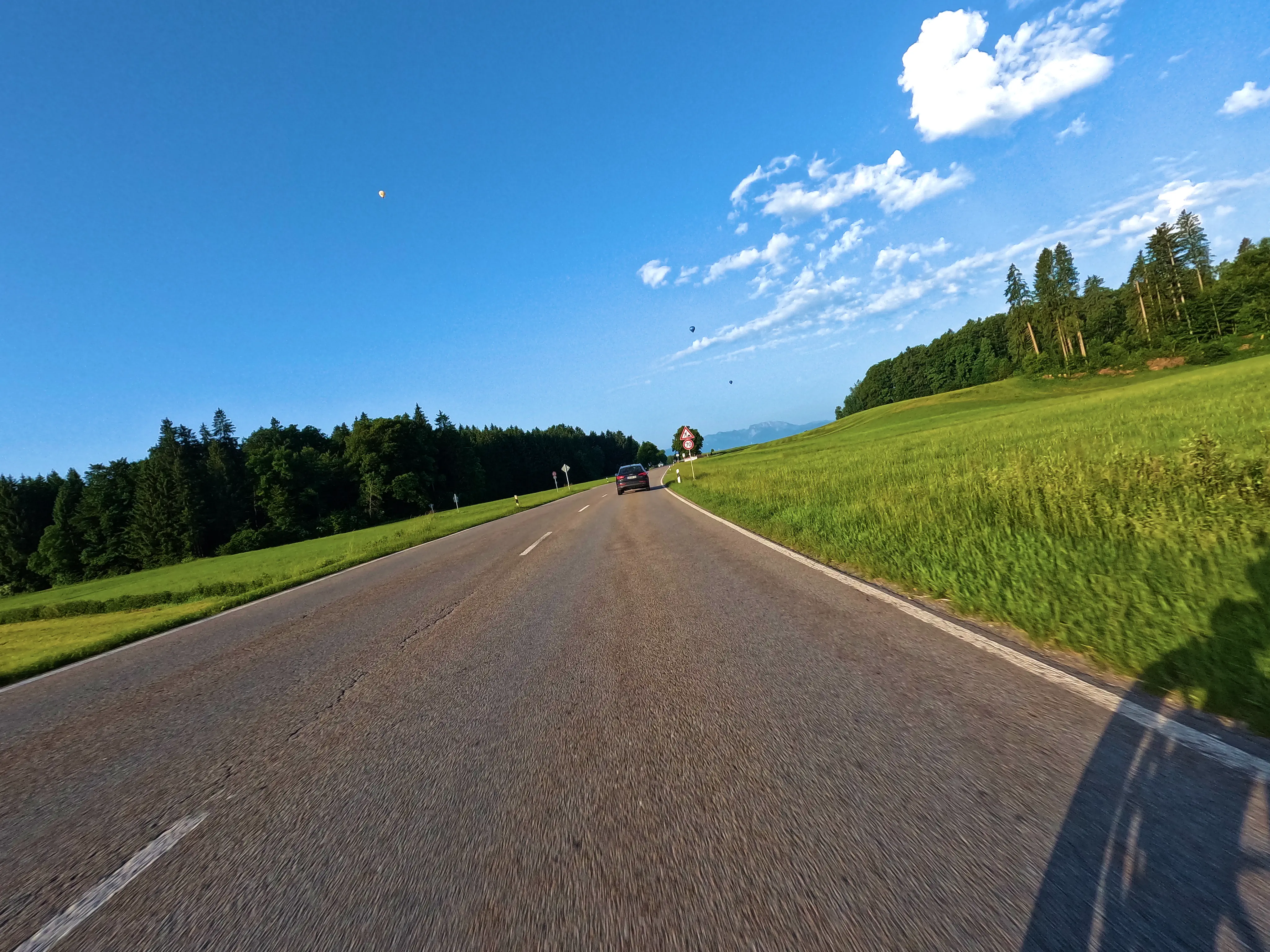 … über Landstraßen …