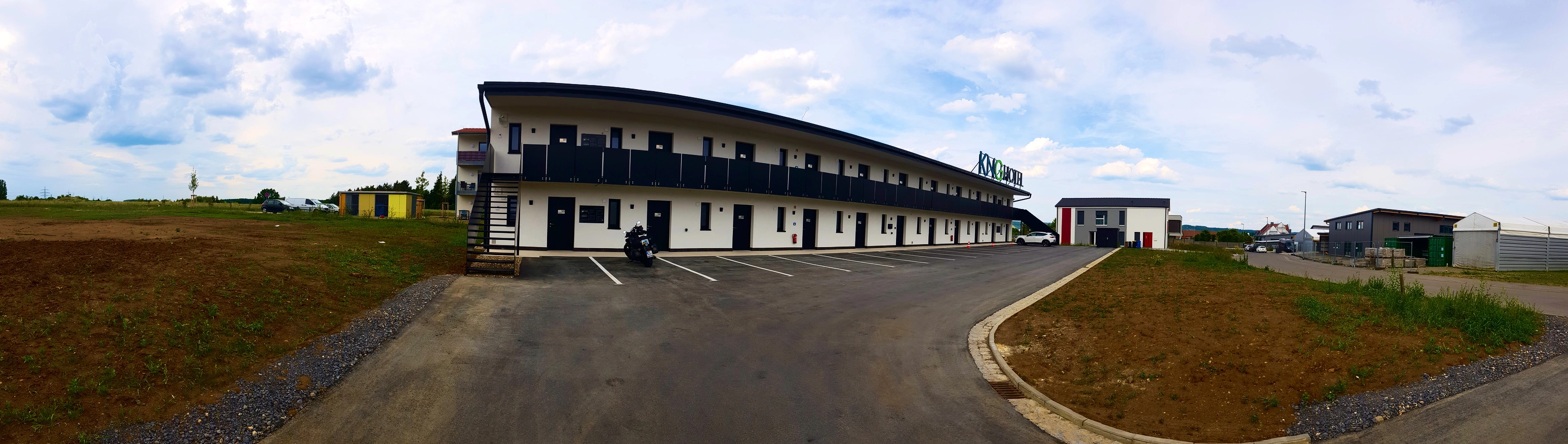 Auf den ersten Blick wie ein amerikanisches Motel