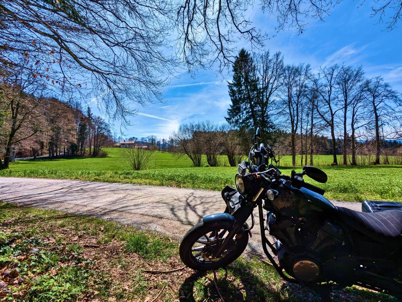 Featured image of post #MotoMontag (16)