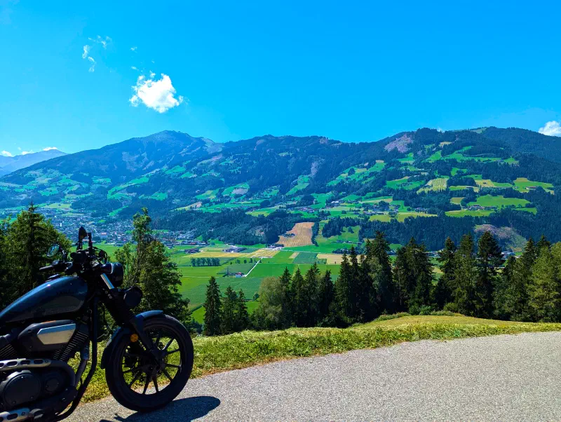 Featured image of post #MotoMontag (165)