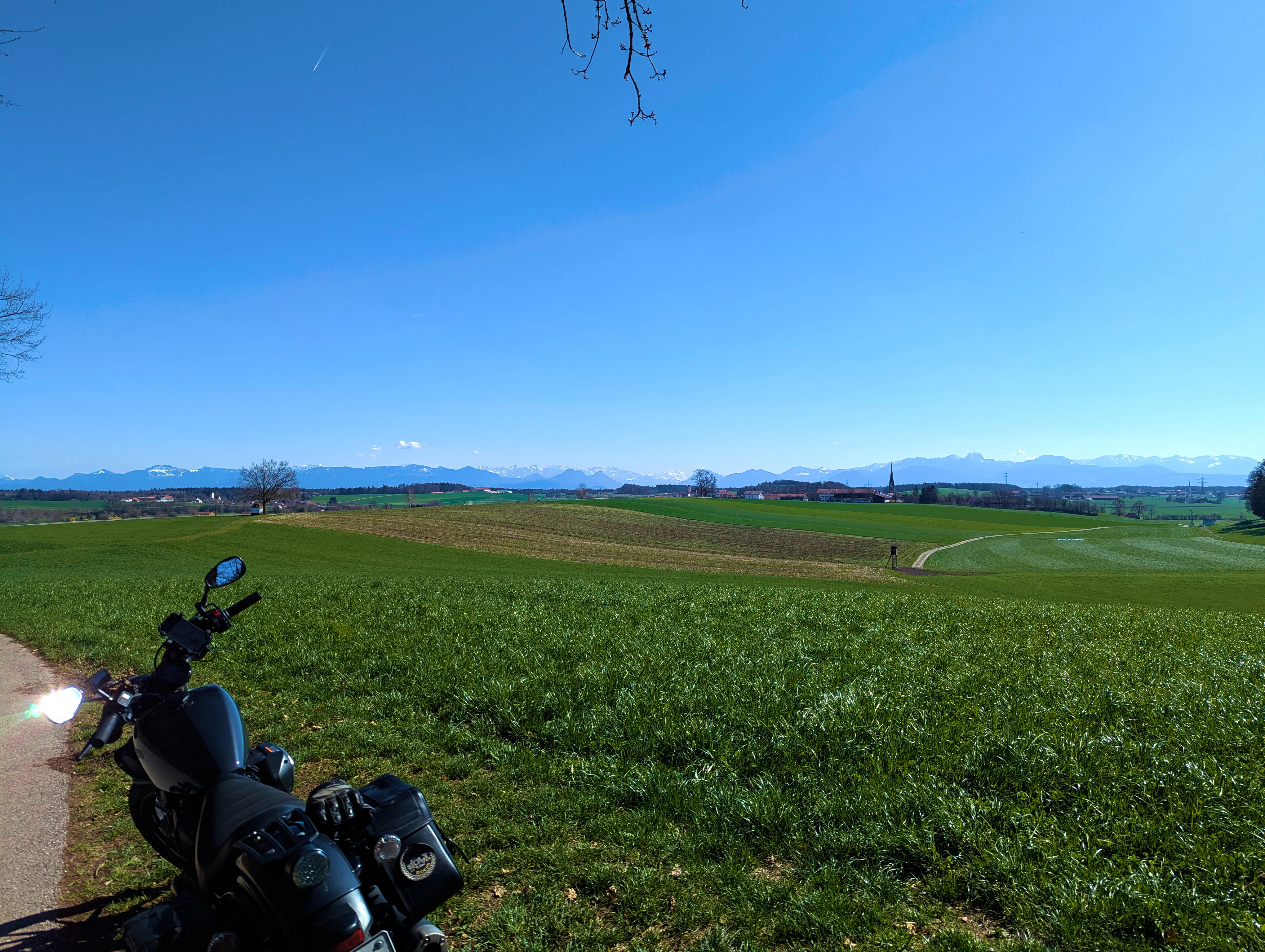 Featured image of post #MotoMontag (187)