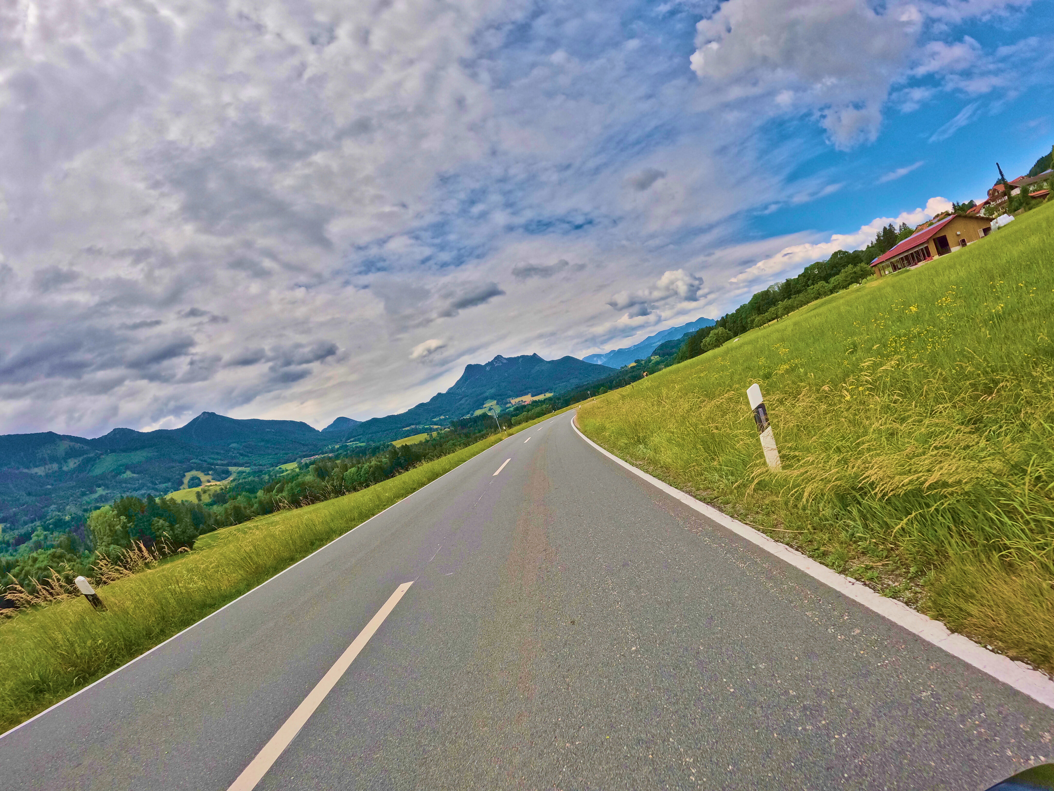 … immer weiter auf.